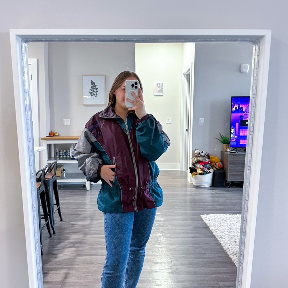 Energy Zone Windbreaker View 4
